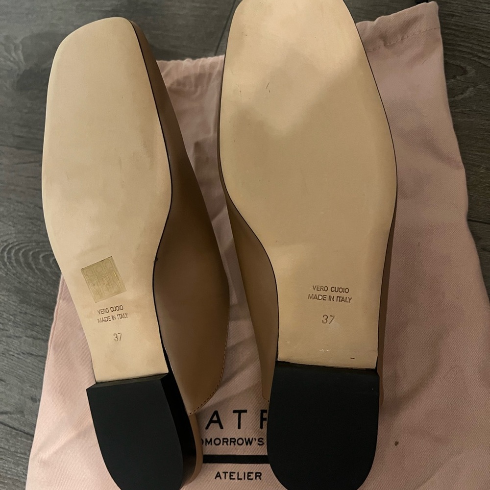 Brand New Elegant Tan Leather Mules - Picture 5 of 7